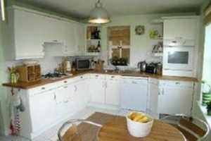 Our white shakerstyle kitchen when we first moved itn